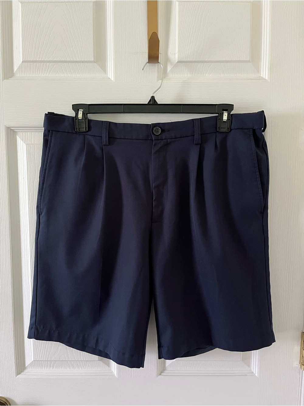 Haggar Cool 18 Pro Men's Flat Front Navy Shorts - Classic Tailored Style